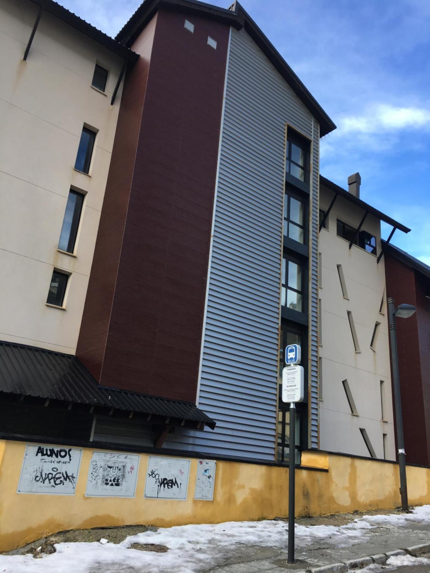 Sierra Nevada, Apartamento abuhardillado parking y wifi Bagian luar foto